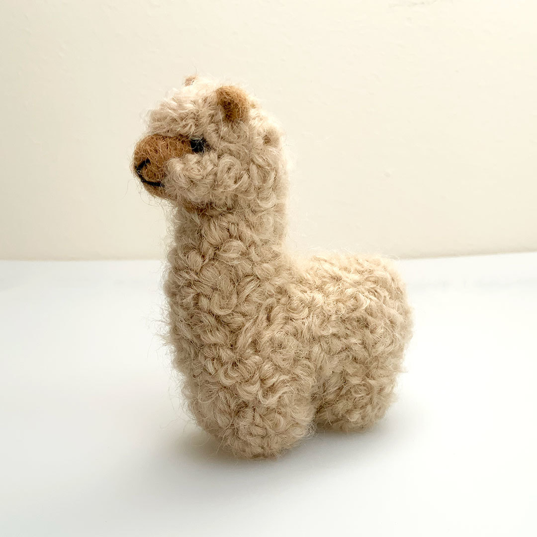 NEW - 100% Baby Alpaca Needle Felted Huacaya - Beige 9cm - 1