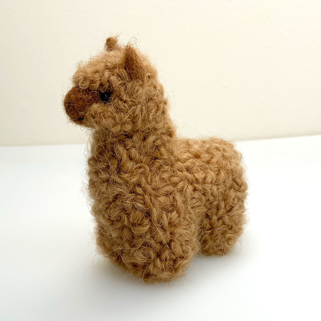 100% Baby Alpaca Needle Felted Huacaya - Mid Brown 9cm - 1