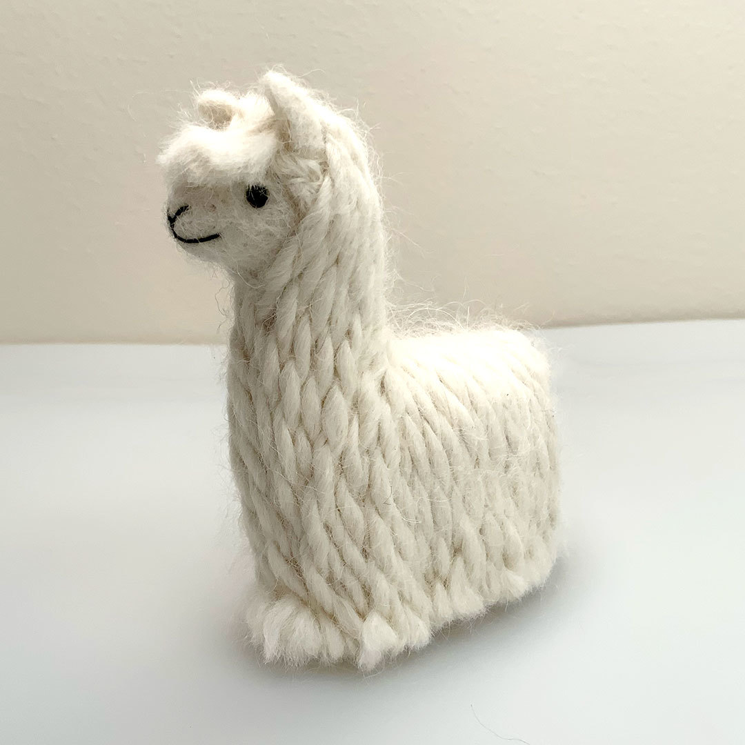 Needle Felted Suri Alpaca White 9cm - 1