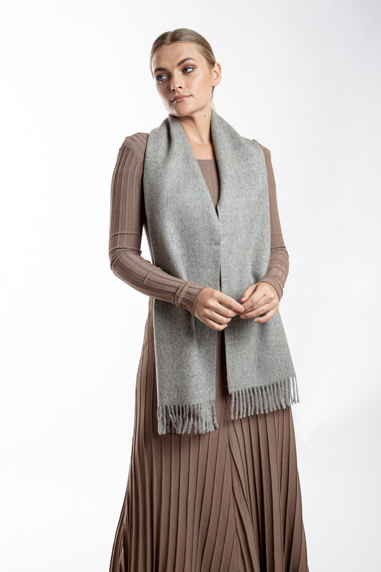 Alpaca Classic Scarf - Mid Grey - 1