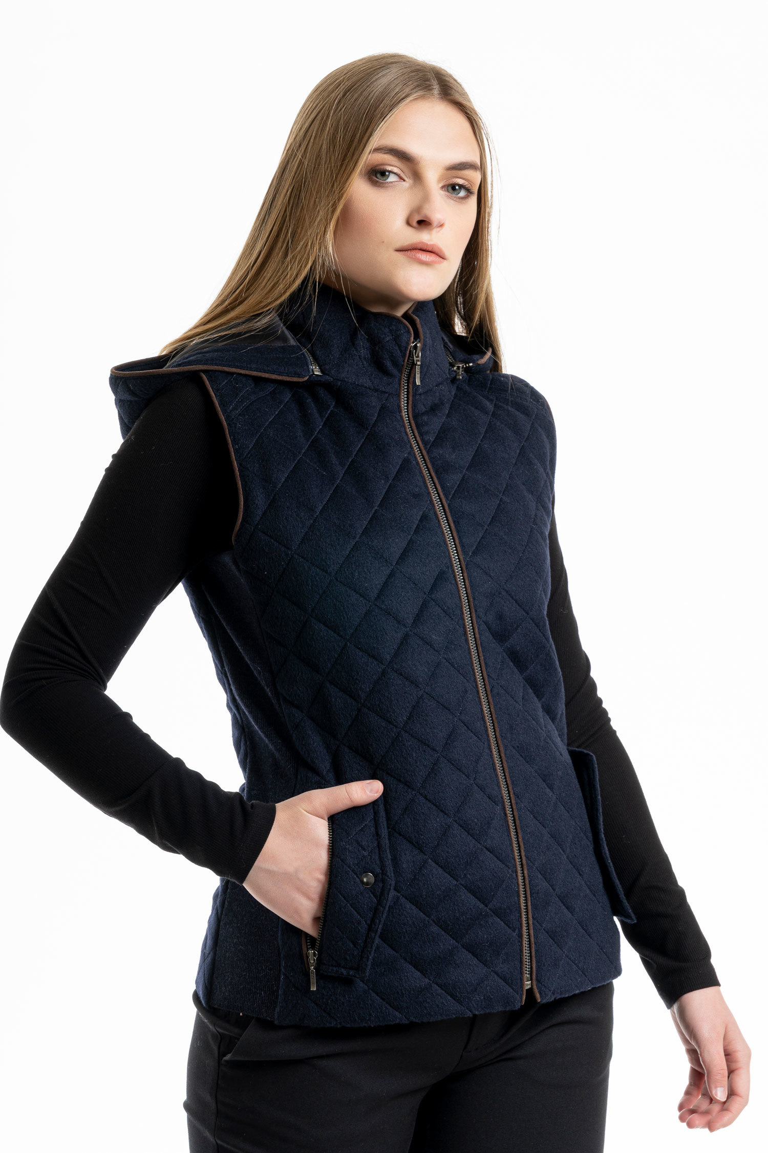 NEW - Ladies Quilted Vest - Navy - 2