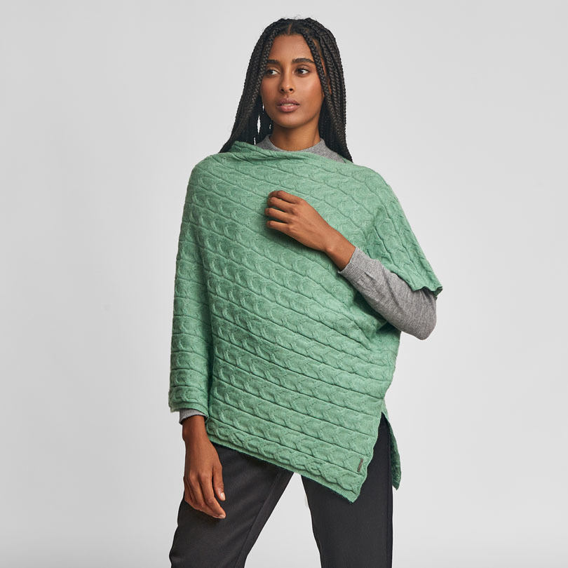 NEW - WILLOW PONCHO BABY ALPACA - BASIL - 1