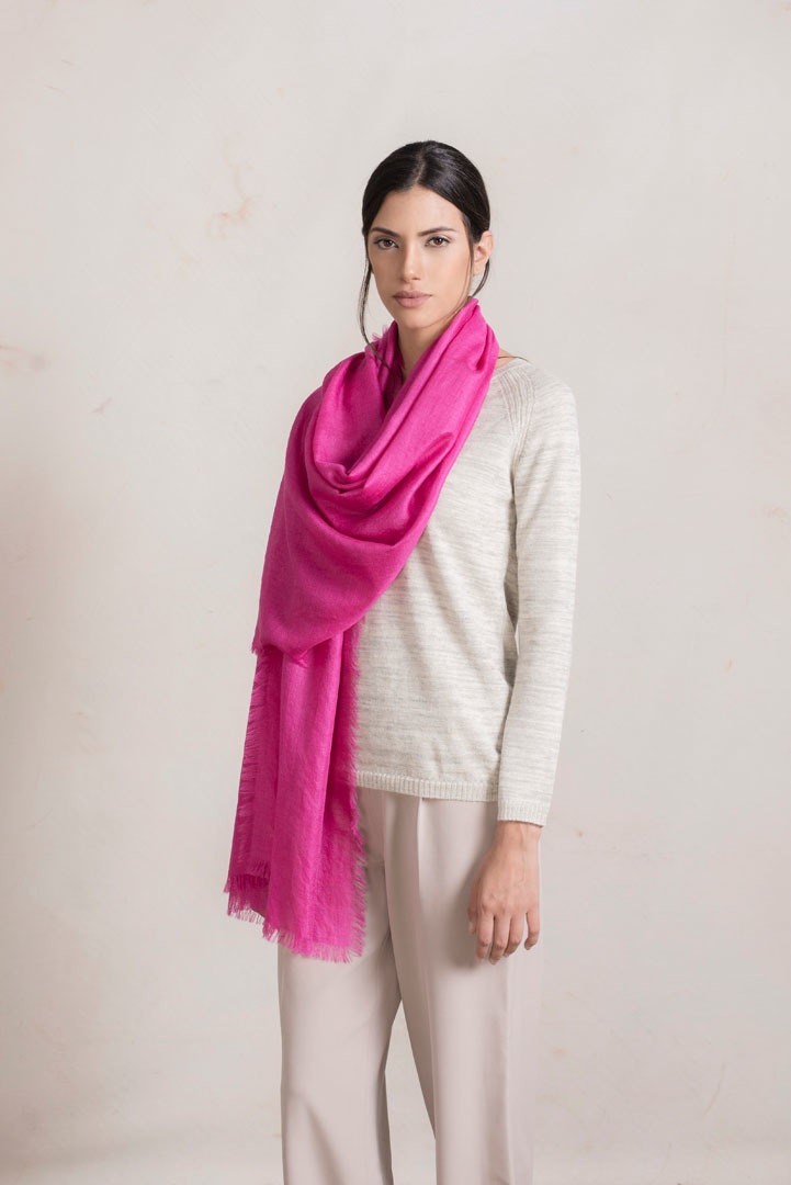 PATITO SHAWL BABY ALPACA - FUSCIA - 2
