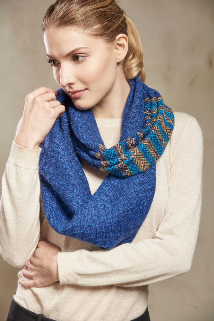 NEW - SAMAY INFINITY SCARF BABY ALPACA - ASTRAL - 1