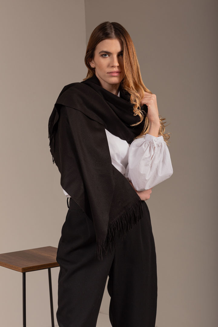 NEW - BERNA 100% VICUNA SHAWL - BLACK - 2