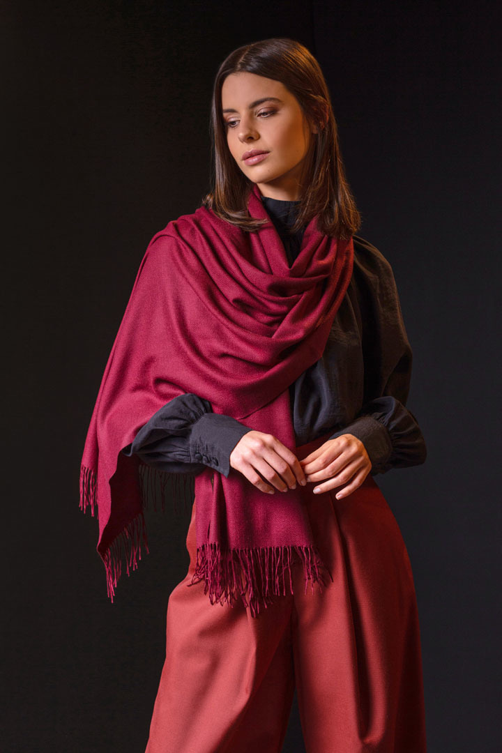 NEW - BELLINZONA 100% VICUNA SHAWL - BURGUNDY - 1