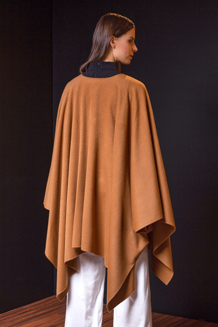 NEW - BETTY 100% VICUNA CAPE - CAMEL - 2