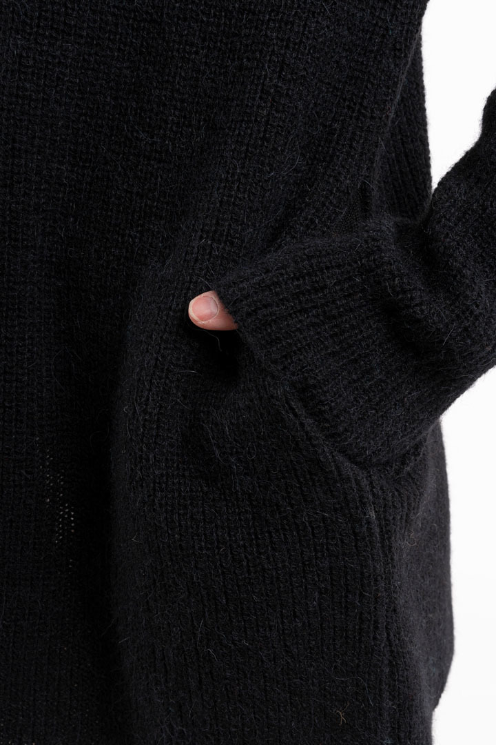 Classic Short Swing Cardigan - Black - 3