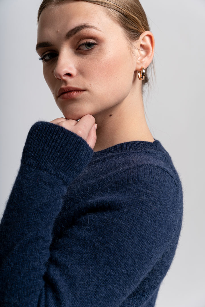 Classic Sweater - Navy Blue - 2