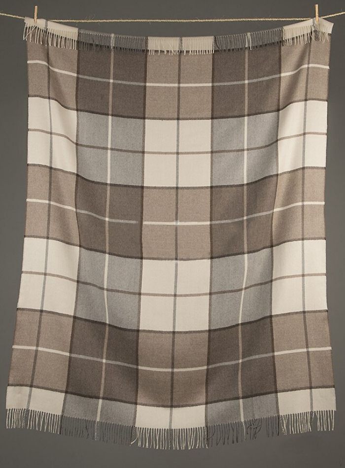 Classic Baby Alpaca Throw - Brown Check -1