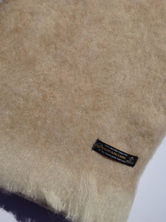 Alpaca Brushed Natural Knee Rug – Sand -1