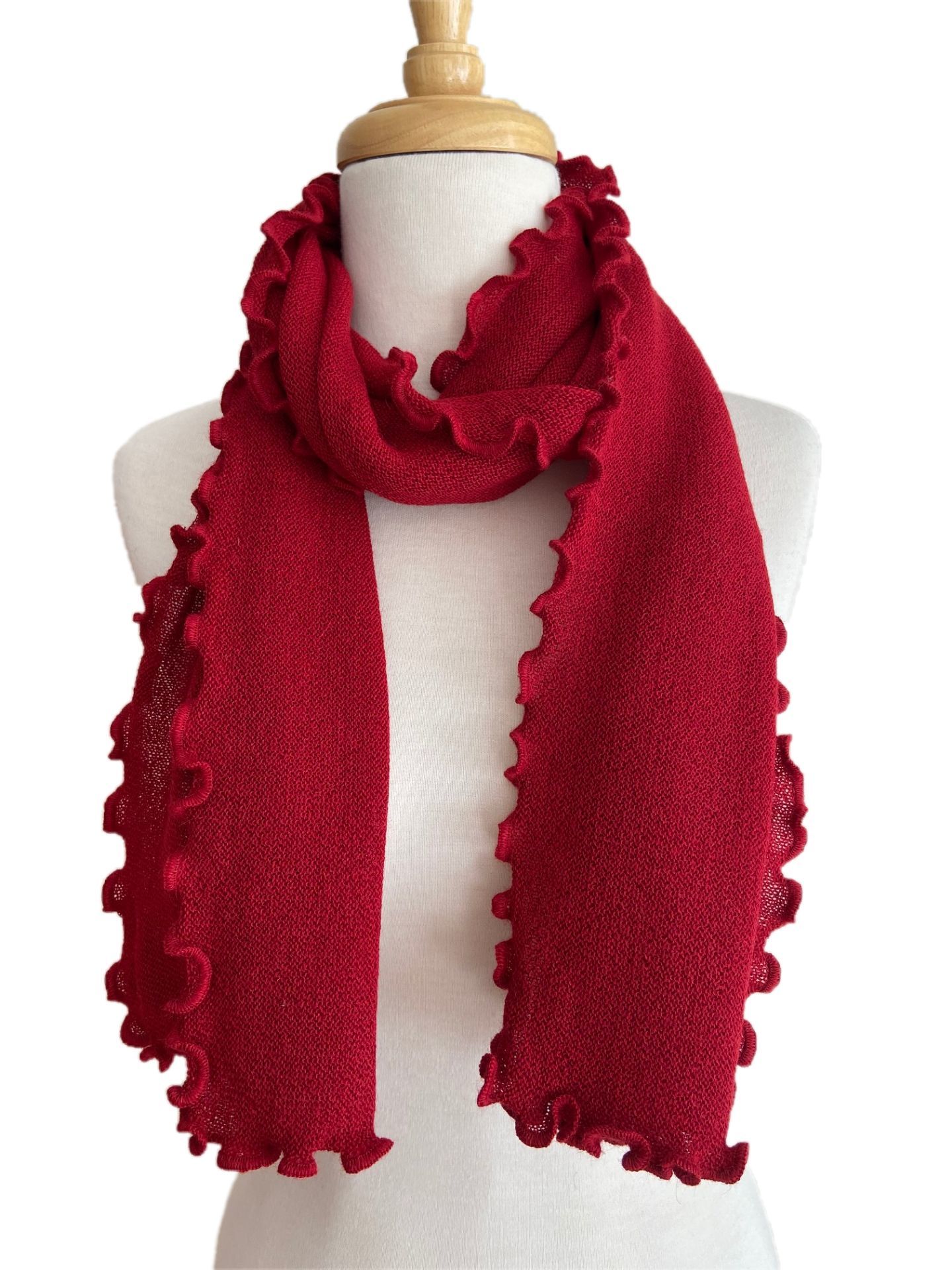 Curly Links Scarf Red - 1